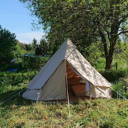 キャンプ場 Tente En Permaculture Pirate *